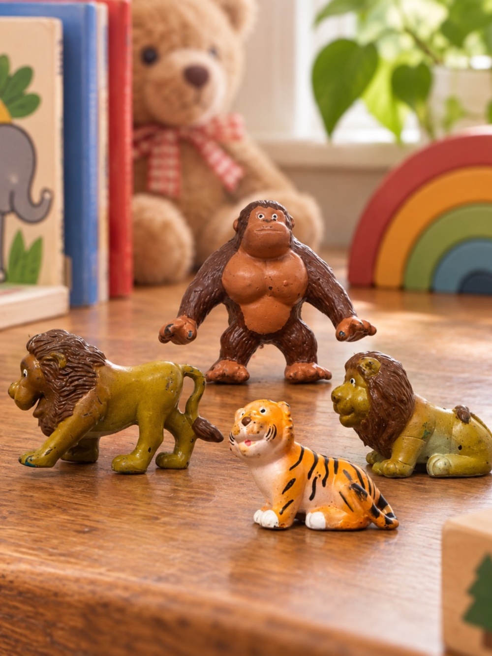 Vintage SOMA Rubber Zoo Animals Lot of 4 Lion Tiger Gorilla Mini Figures China